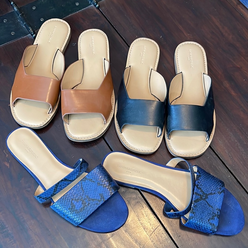 3 pairs Banana Republic Sandals EUC